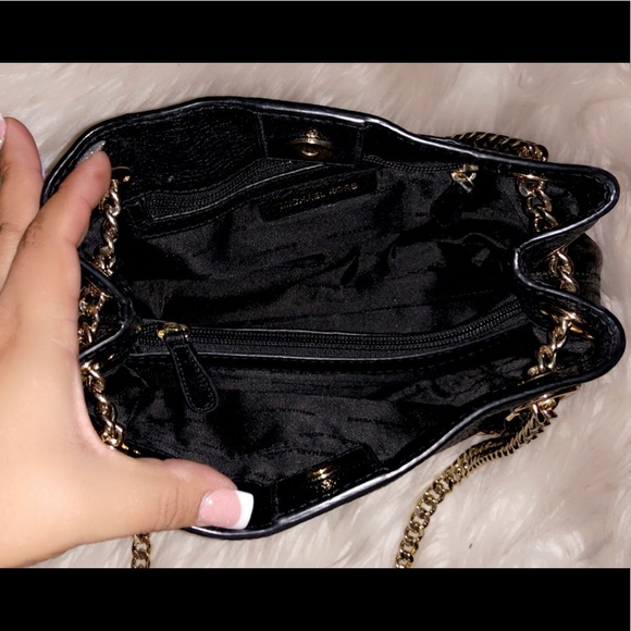 MICHAEL KORS Chain Strap Shoulder Bag - Picture 7 of 7